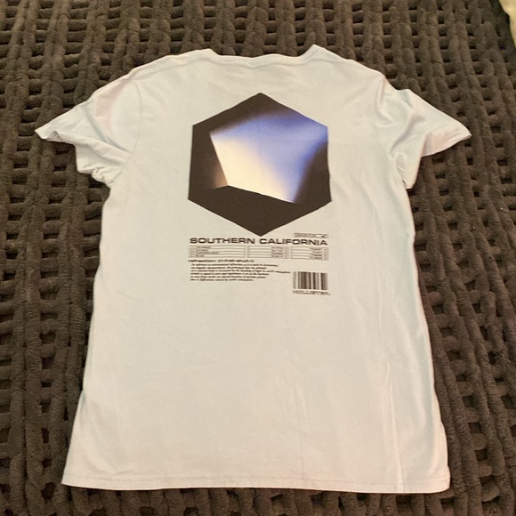 NWT Mens Hollister shirt - Picture 4 of 5